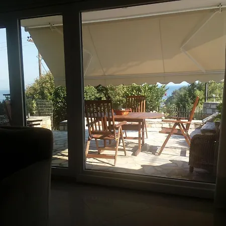 Akrotiri Apartmán PalaiónTsiflíkion