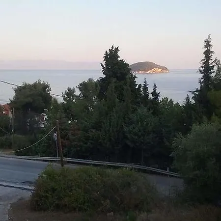 Akrotiri