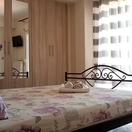 Akrotiri Apartmán *